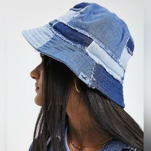 Hollister bucket hat